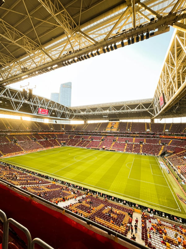 Stadiums and major event venues